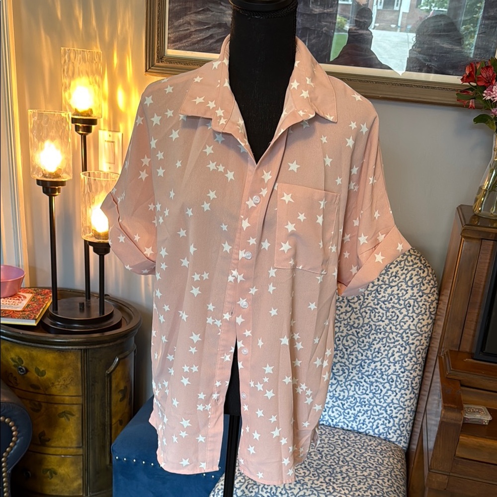 Women’s Pink Star Print Shirt